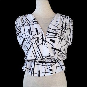 Primp Deep V Black and White Graphic Shirt S